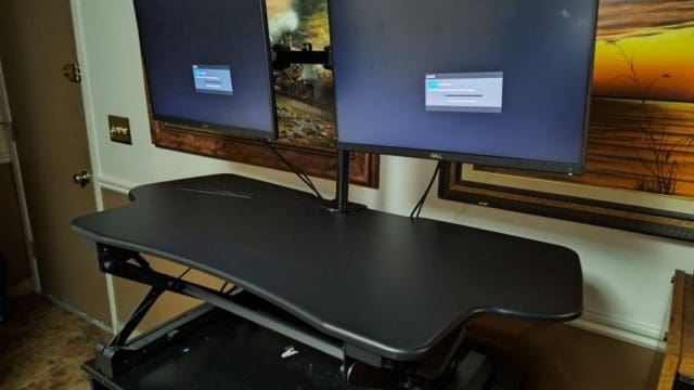 2-25 inch Dell monitors with cables