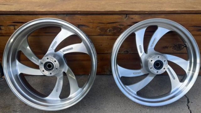 Victory Kingpin Tour wheels