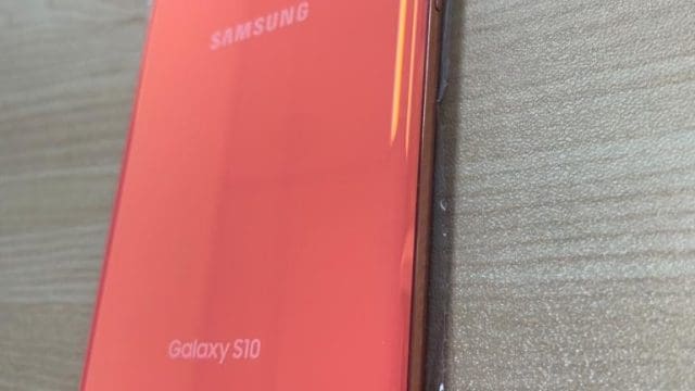 Samsung Galaxy S10 128gb – Unlocked NOW $229USD