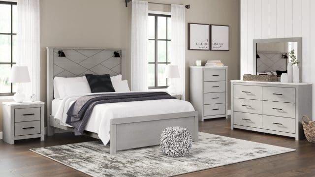 NEW Senniberg Queen Bedroom Set