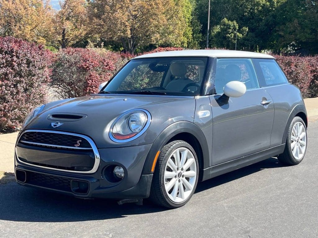 2016-mini-hardtop-2-door-cooper-s-2dr-hatchback