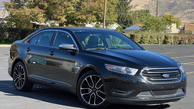 2017 Ford Taurus