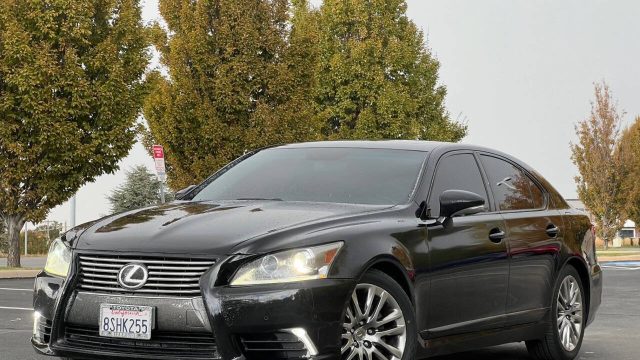 2017 Lexus LS 460