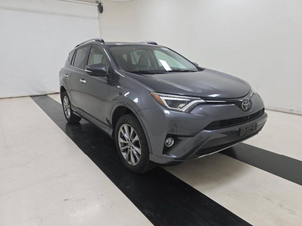 2017-toyota-rav4-platinum-4dr-suv