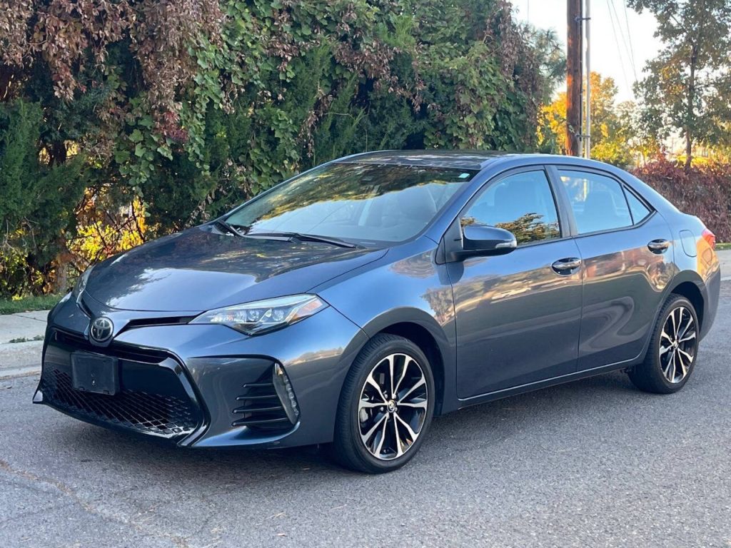 2019-toyota-corolla-se-4dr-sedan-cvt