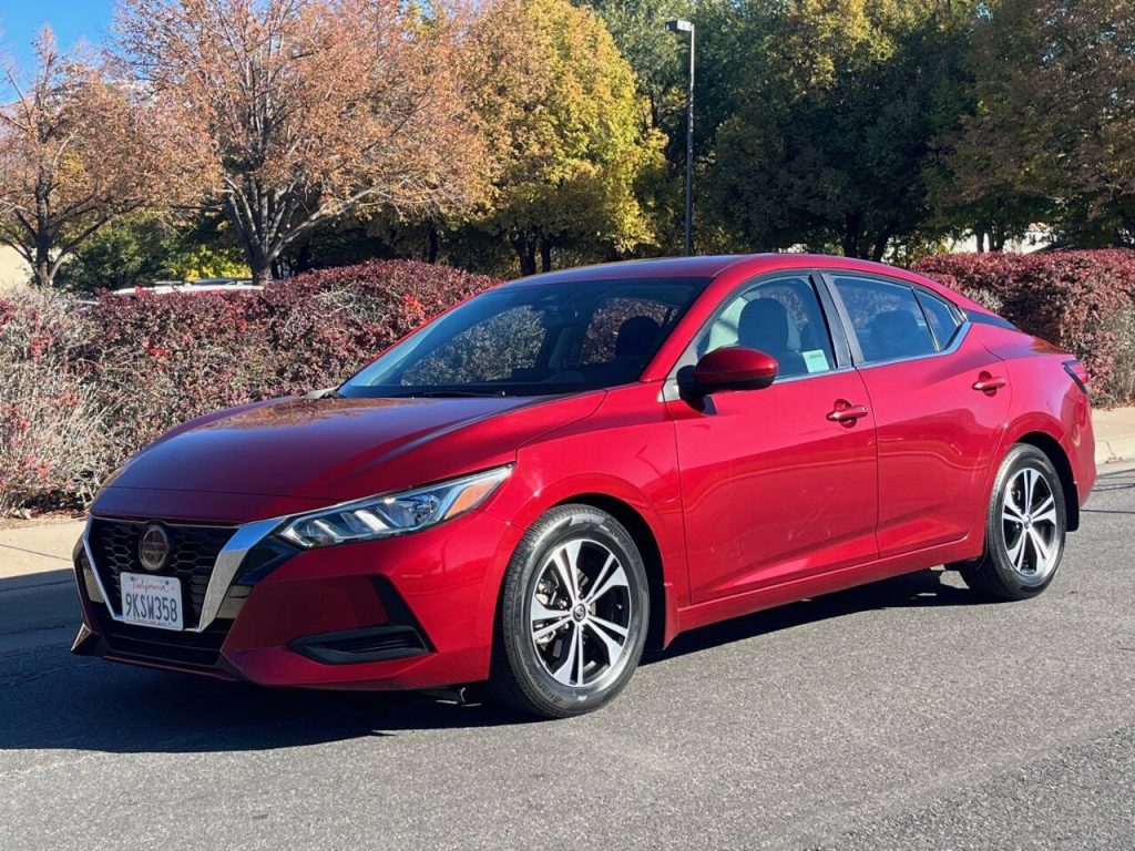 2021-nissan-sentra-sv-4dr-sedan