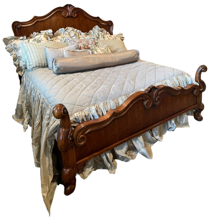 HickoryChairBed