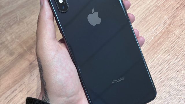 Iphone XS MAX 64gb- Unlocked