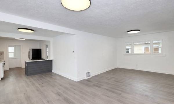 4 Beds 3 Baths