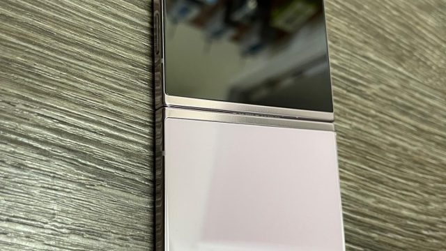 Samsung Galaxy Z Flip 5 5G – 256GB – Unlocked