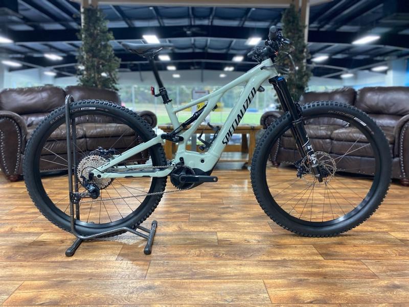 Turbo-Levo-SL-Expert-Carbon