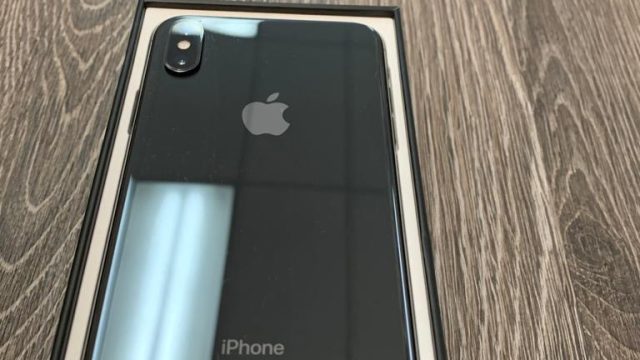 Iphone XS MAX 64gb- Unlocked