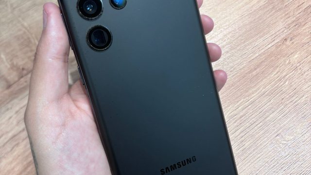 Samsung Galaxy S22 Ultra 5G – 128GB – Unlocked – NOW $575USD