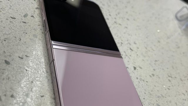Samsung Galaxy Z Flip 5 5G – 256GB