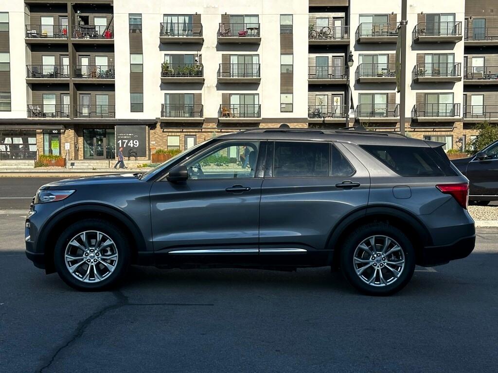 2021 Ford Explorer
