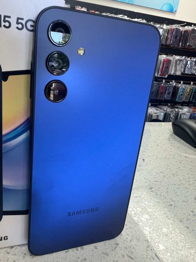 Samsung Galaxy A15 5G – 128GB – Unlocked