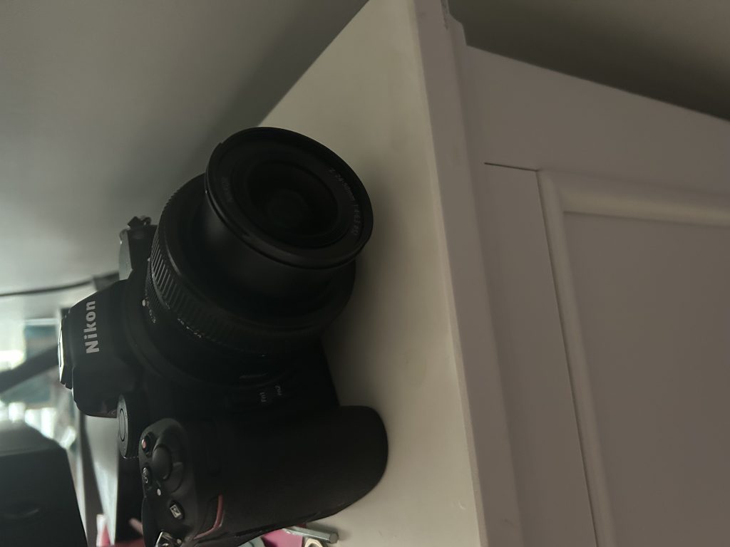 Nikon Z5 Mirrorless Camera +Lens +Manfrotto Tripod