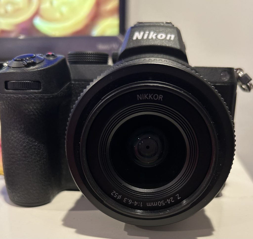 Nikon Z5 Mirrorless Camera +Lens +Manfrotto Tripod