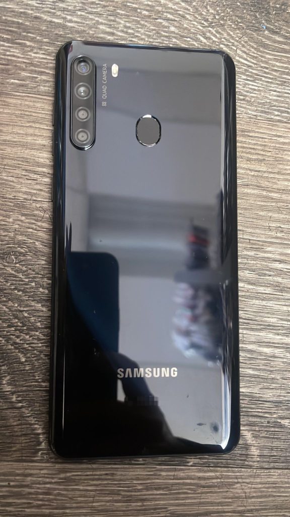 Samsung Galaxy A21 – 32GB – Unlocked