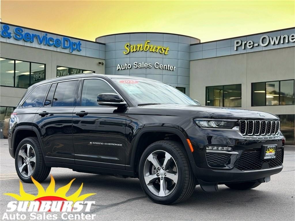 2023 Jeep Grand Cherokee